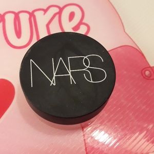 Medium 1 custard nars soft matte concelear